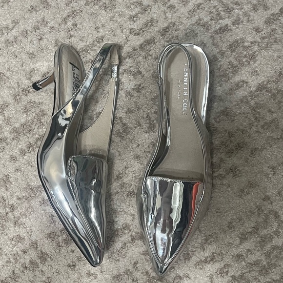 Kenneth Cole silver kitten heel loafers - Picture 4 of 4